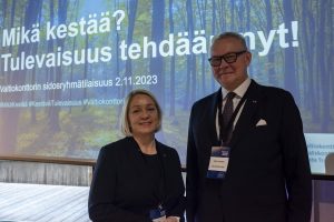 Marja Nykänen ja Timo Laitinen